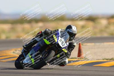 media/Oct-30-2022-CVMA (Sun) [[fb421c3cec]]/Race 12 Supersport Open/